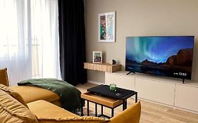 Cozy Stay Apartment