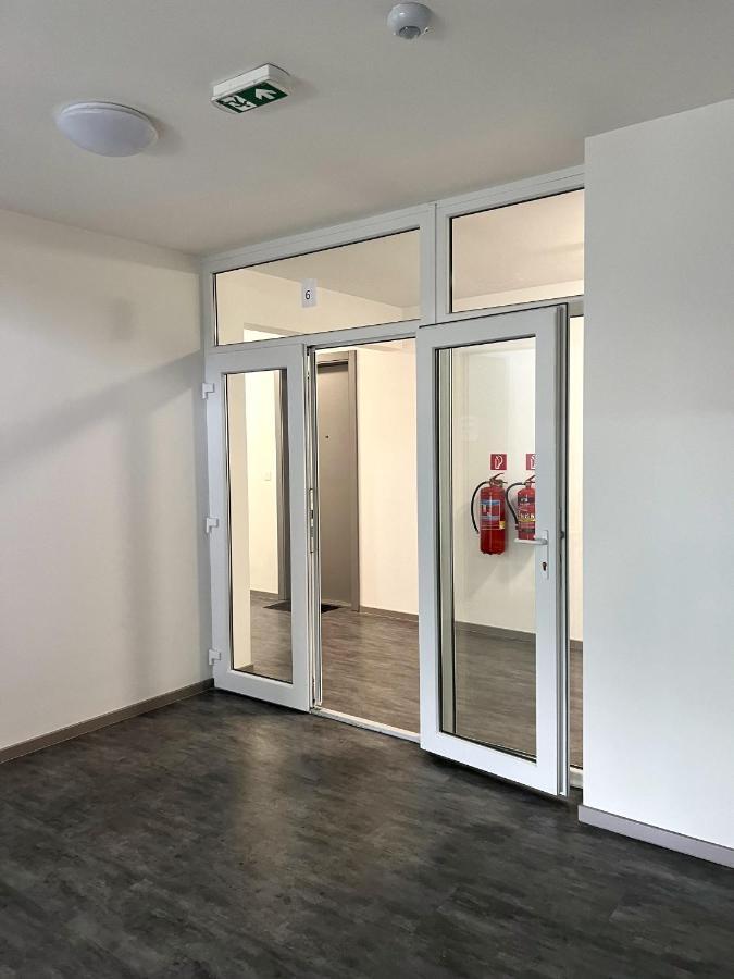 Cozy Stay Apartment Trenčín Exterior foto